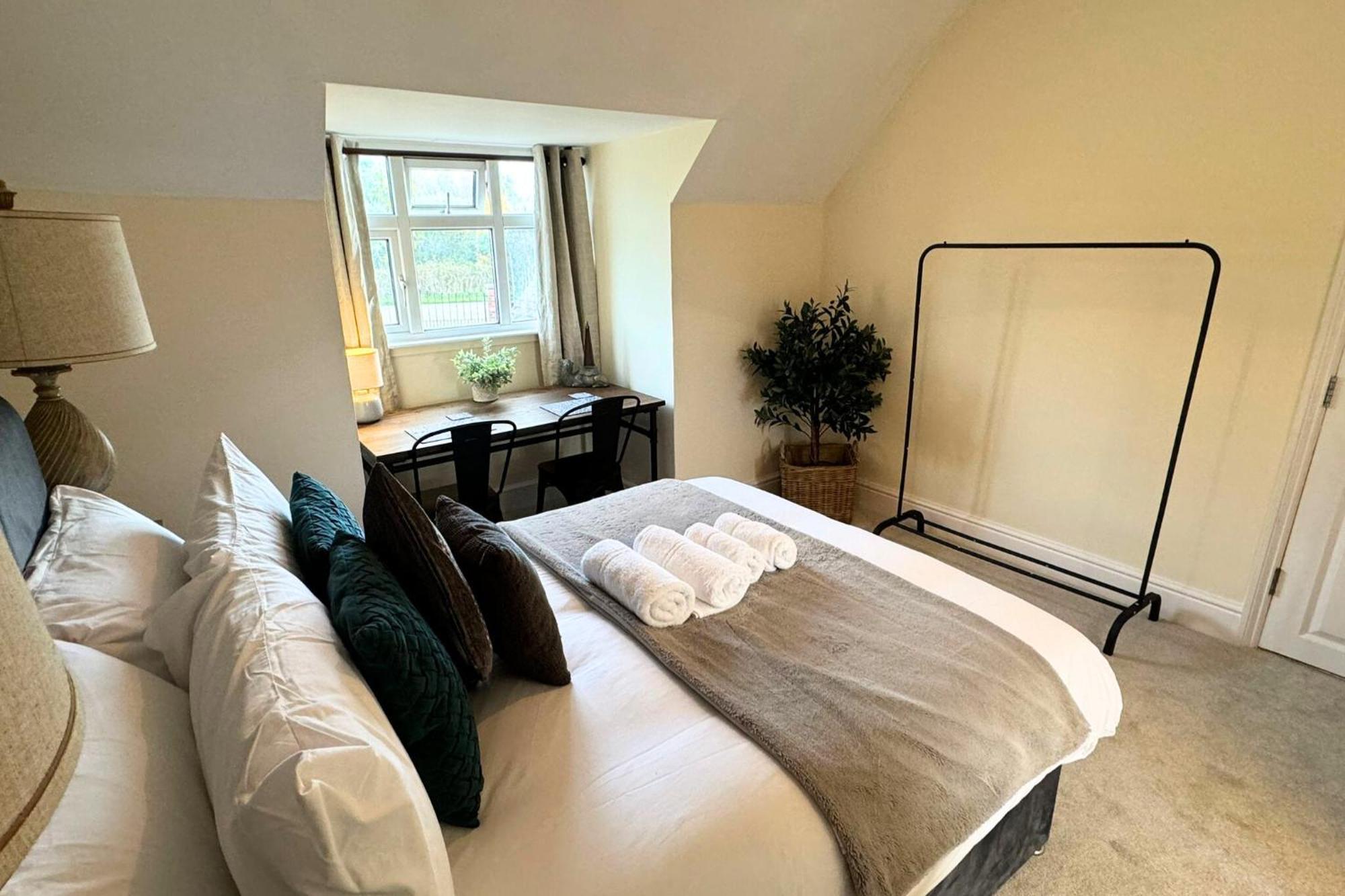 Y-not House - Double With Private Bathroom Landhuis